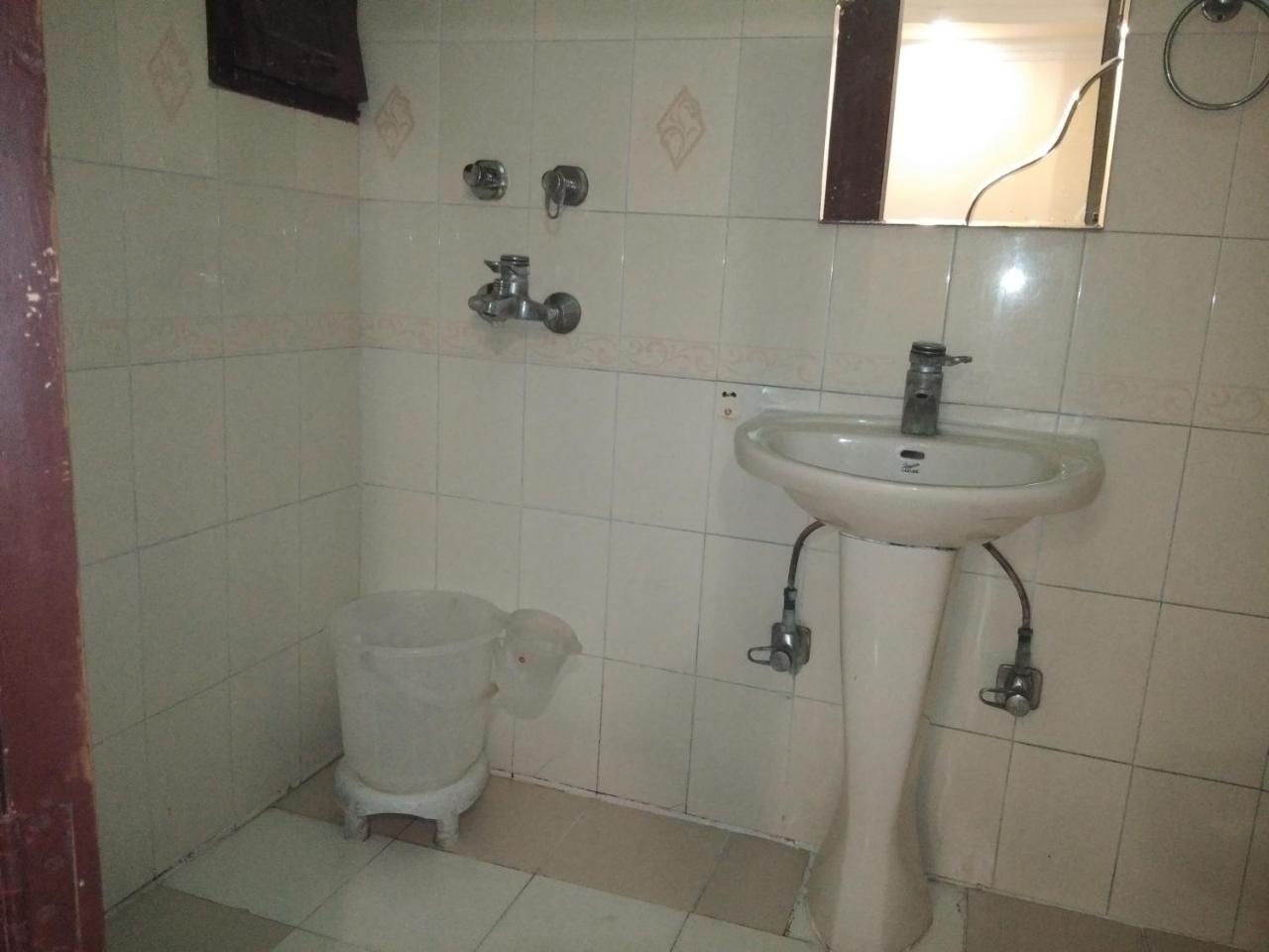 Hotel Anand Amritsar Exterior foto